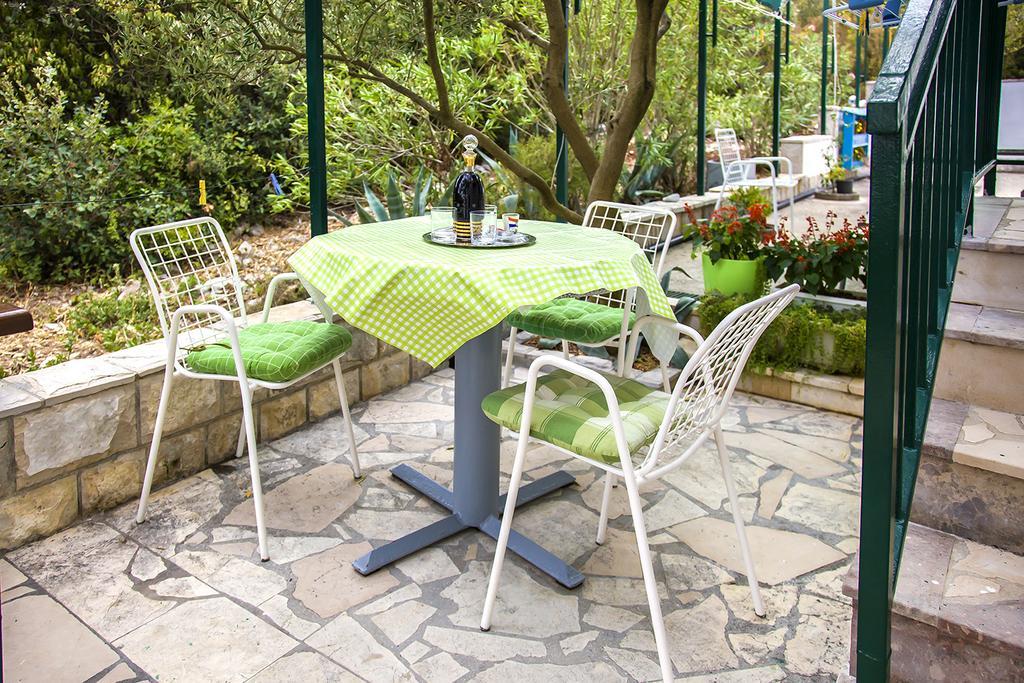 Apartments Zovko Drače Екстериор снимка